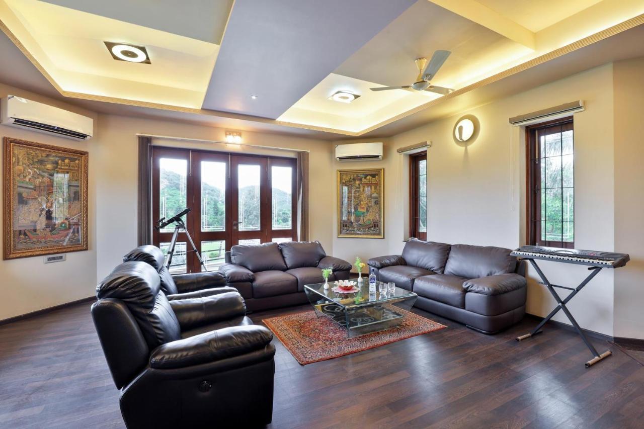 Stayvista'S Prakriti Farms With Outdoor Pool, Complimentary Breakfast And Hi-Tea Udajpur Zewnętrze zdjęcie