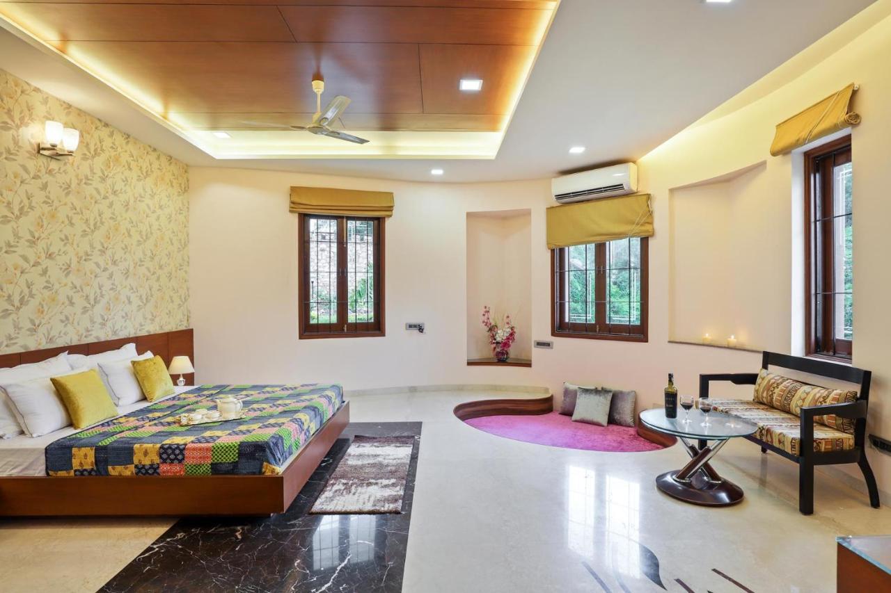 Stayvista'S Prakriti Farms With Outdoor Pool, Complimentary Breakfast And Hi-Tea Udajpur Zewnętrze zdjęcie